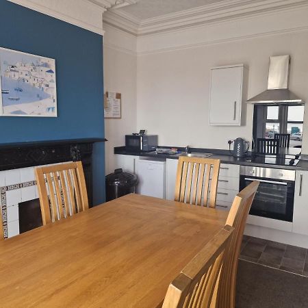2 The Green, Exceptional Large House, Sea Views Loads Of Bathrooms Seaton Carew Bagian luar foto